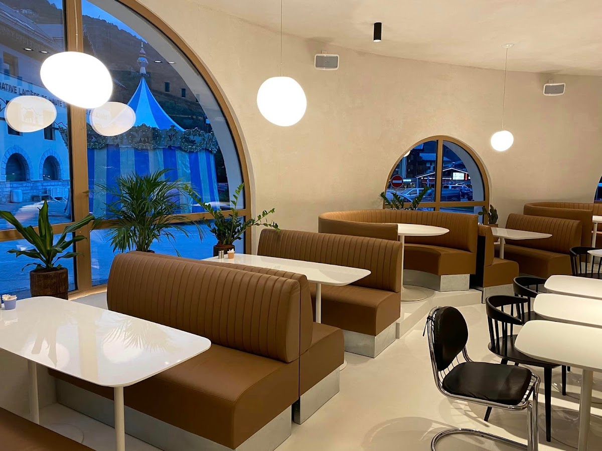 Esmé Bourg-Saint-Maurice